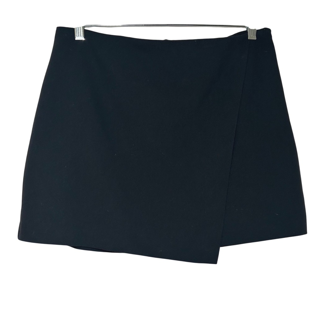 Abercrombie & Fitch Womens Black Wrap Front Mini Skort Size L minimal going out